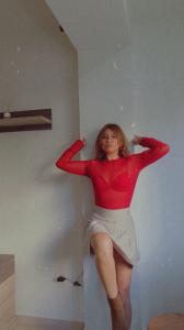 613320357: Chica busca chico en Granada