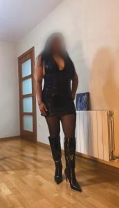 642438747: Chica busca chico en Gerona