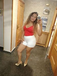 614779687: Chica busca chico en Albacete