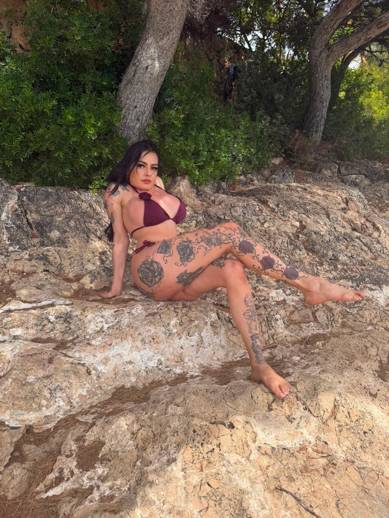 615906762: Travesti en Barcelona