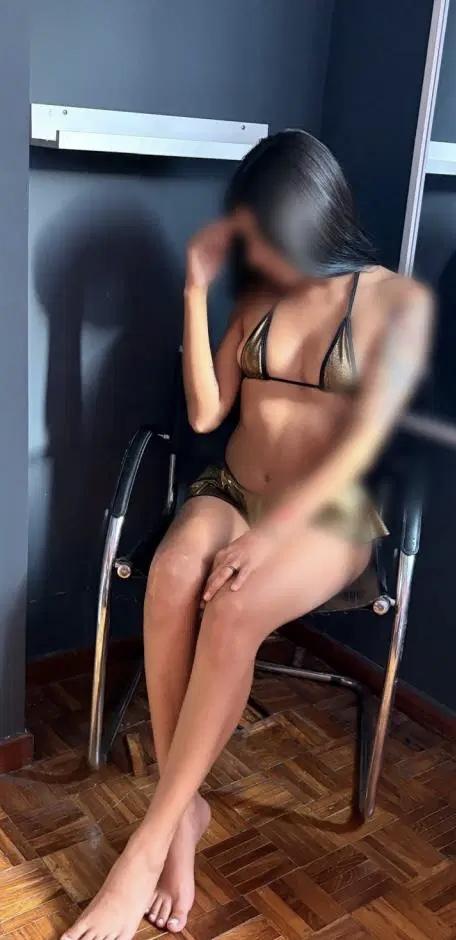 Chica busca chico en La Coruña: 