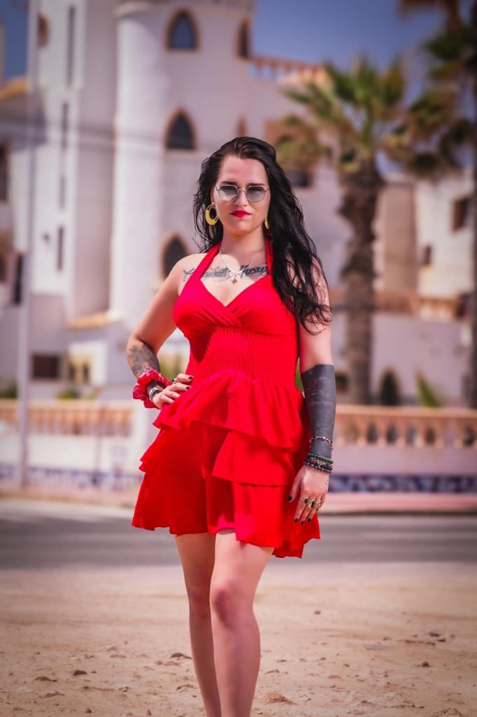 Chica busca chico en Almería: 