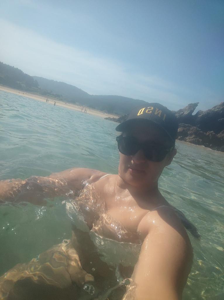 603263389: Chica busca chico en Málaga