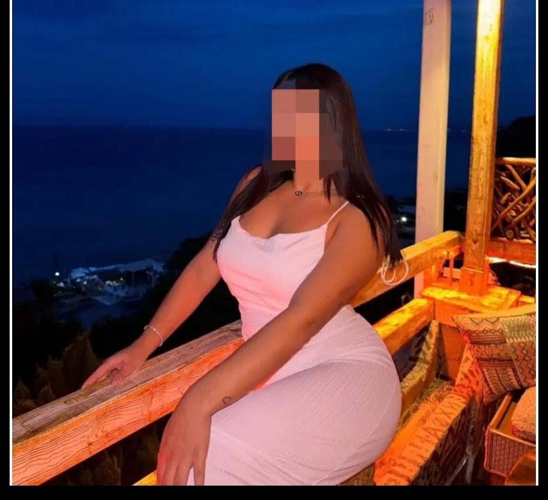 Chica busca chico en Cádiz: 