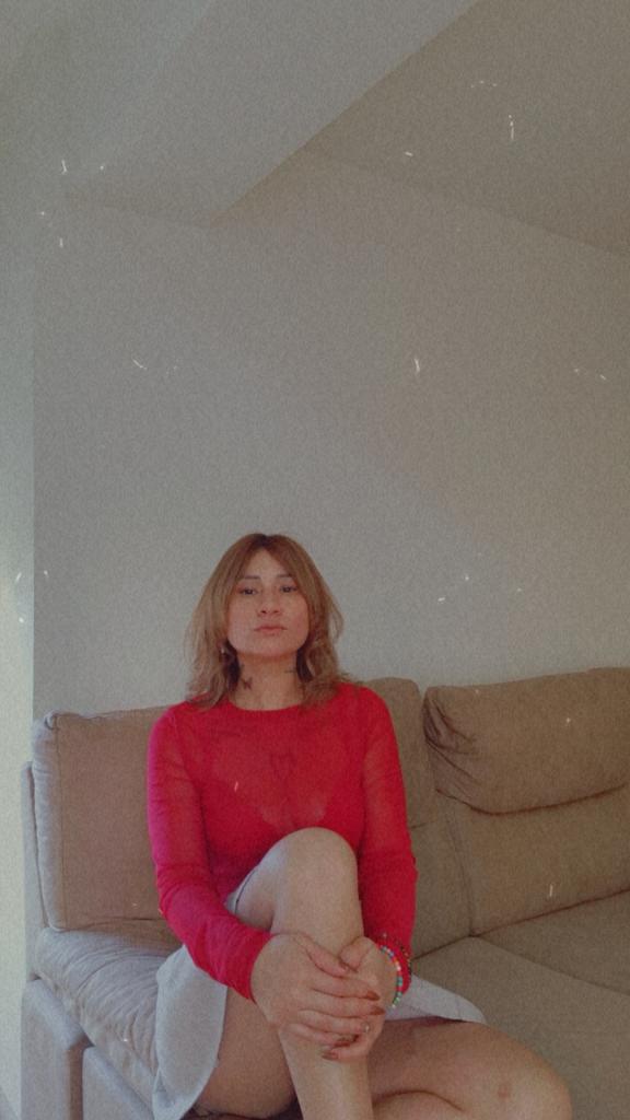 Chica busca chico en Granada: 