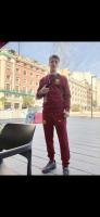 677637474: Chico busca chica en Madrid