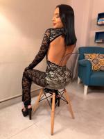 643693379: Chica busca chico en Sevilla