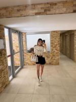 643075551: Chica busca chico en Ibiza