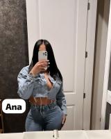 647603187: Chica busca chico en Sevilla
