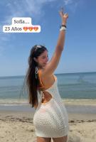 672877469: Chica busca chico en León