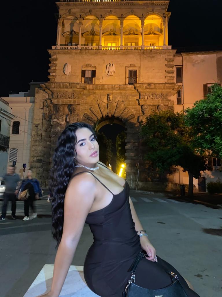 Chica busca chico en Alicante: 