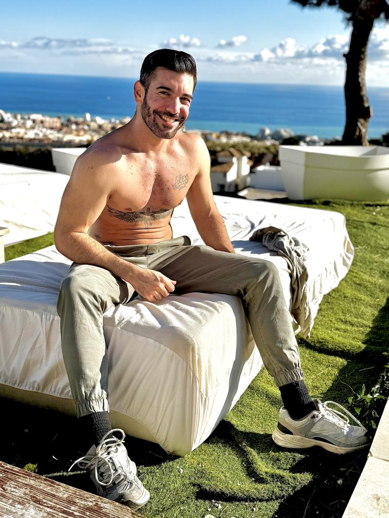 Chico busca chica en Málaga: 