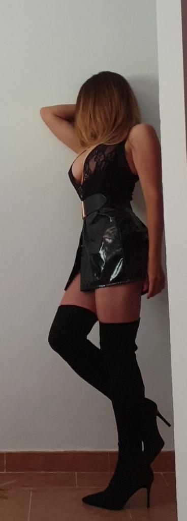 610173244: Chica busca chico en Málaga