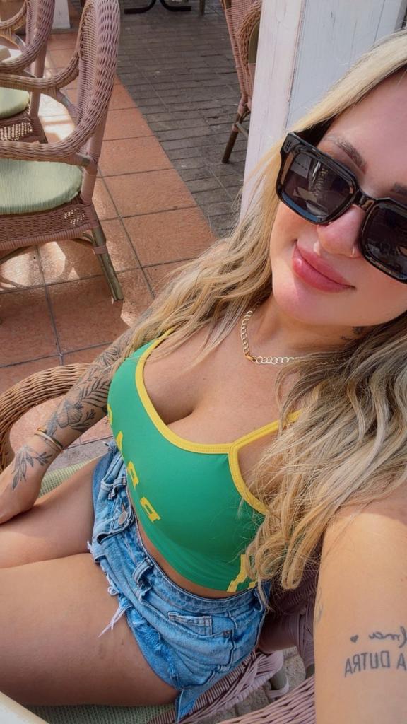 Chica busca chico en Tenerife: 