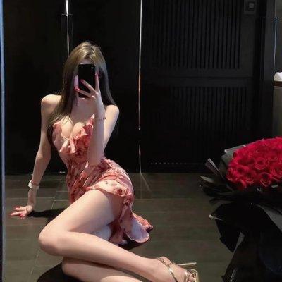 627796445: Chica busca chico en Barcelona