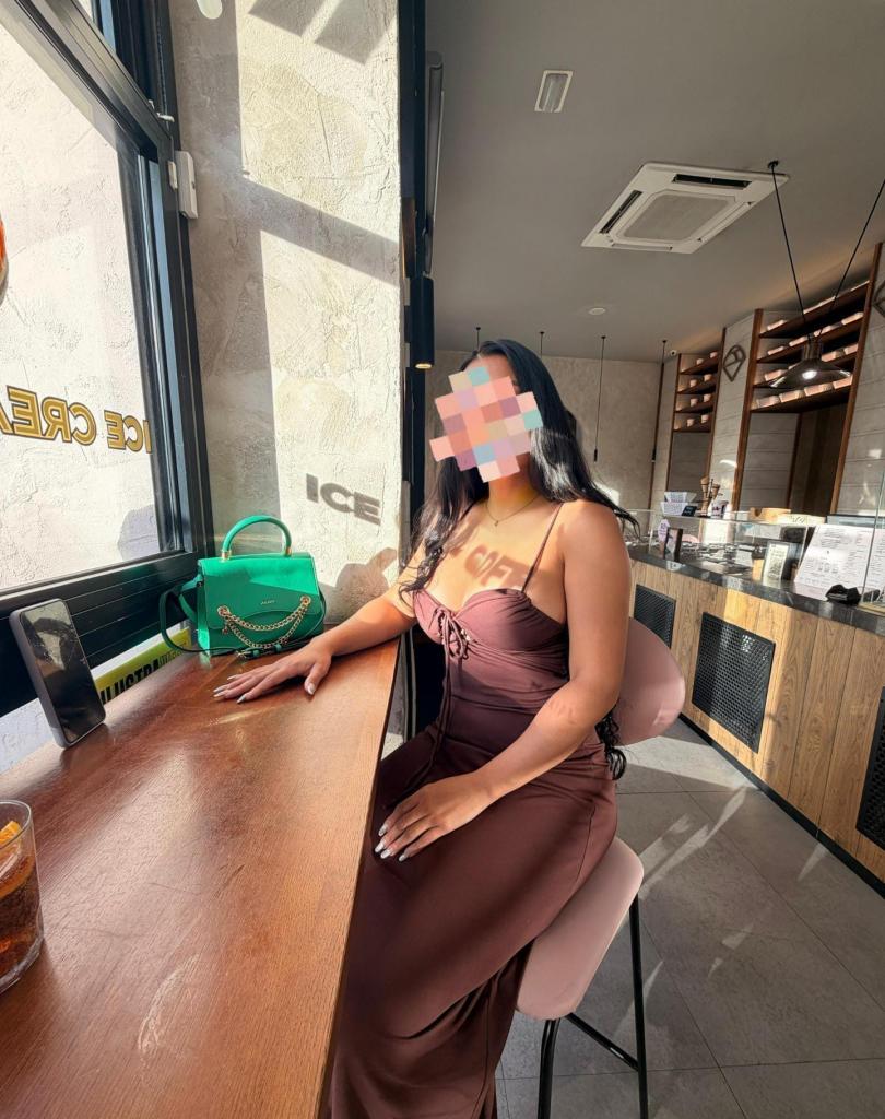 667873306: Chica busca chico en Madrid