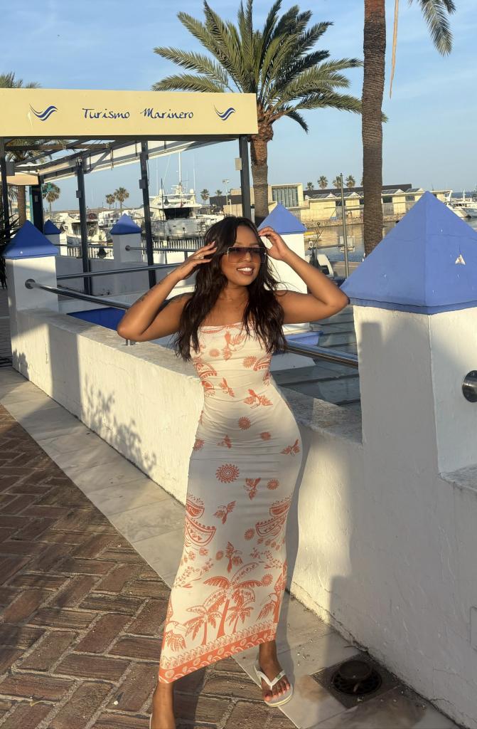 611329151: Chica busca chico en Málaga