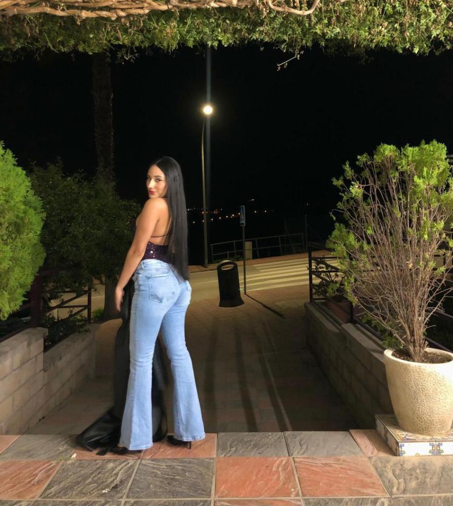 612271603: Chica busca chico en Málaga