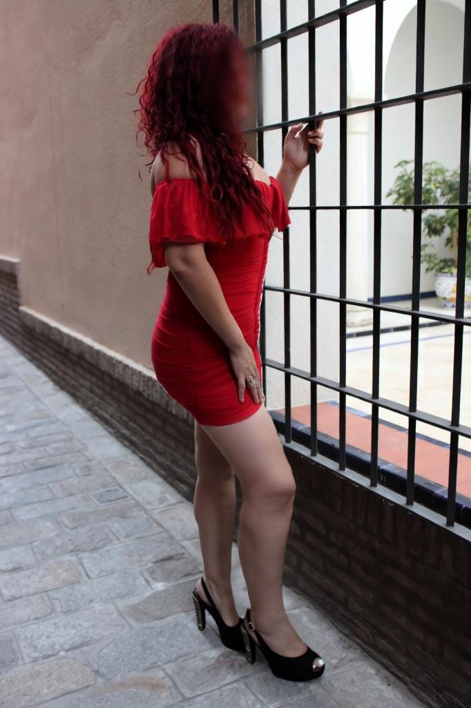 624279776: Chica busca chico en Sevilla
