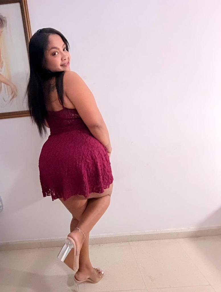 Chica busca chico en Cádiz: 