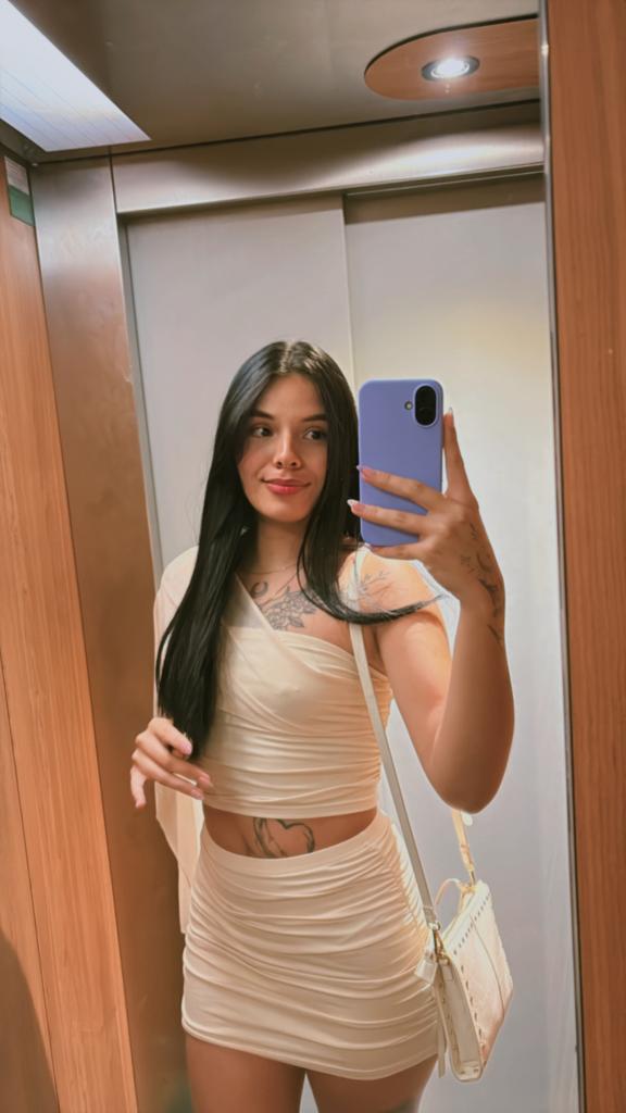 600928115: Chica busca chico en Málaga
