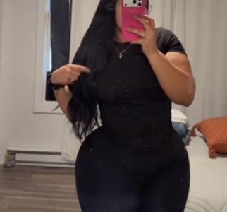 624116045: Chica busca chico en La Coruña