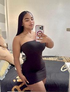 662487467: Chica busca chico en Sevilla