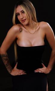 674409569: Chica busca chico en Mallorca