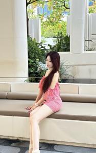 688001824: Chica busca chico en Barcelona
