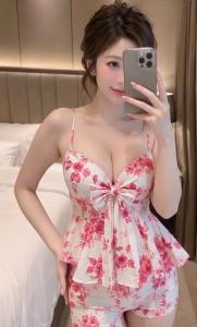 688160436: Chica busca chico en Barcelona