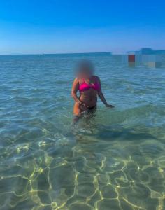 608439638: Chica busca chico en Sevilla