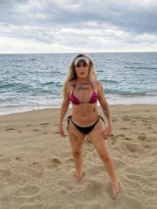 605904329: Travesti en Barcelona