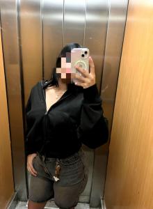 632957234: Chica busca chico en Sevilla