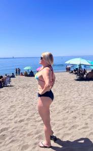 692565260: Chica busca chico en Murcia