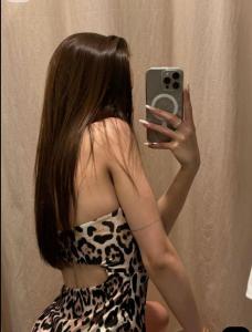 641405779: Chica busca chico en Córdoba