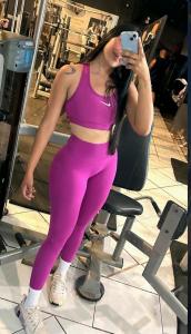 604392381: Chica busca chico en Pontevedra