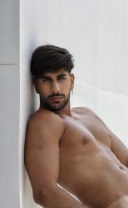 613408732: Chico busca chica en Cantabria