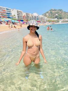 660106231: Chica busca chico en Gerona