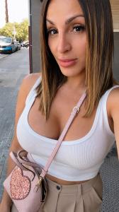 677126411: Travesti en Barcelona