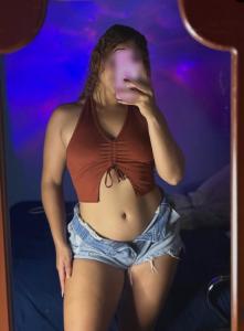 600796900: Chica busca chico en La Coruña
