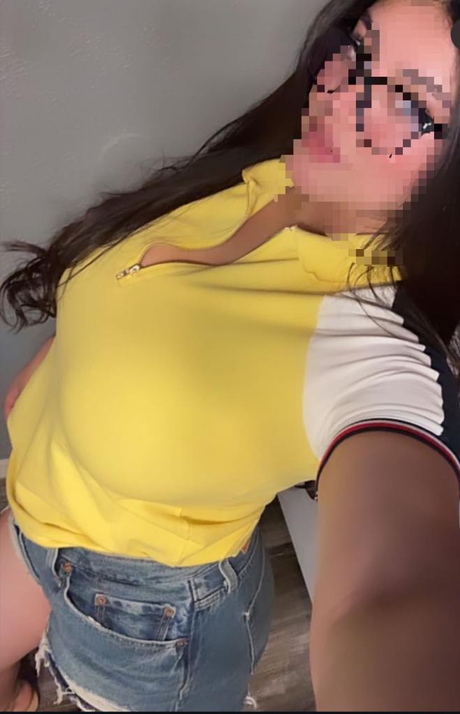 Chica busca chico en Huelva: 