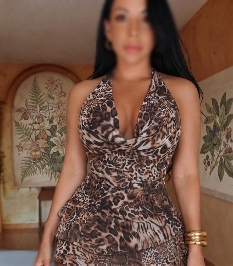 Chica busca chico en Granada: 