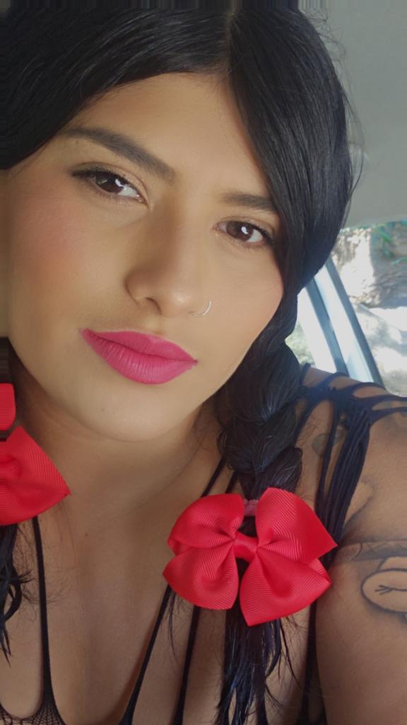 Chica busca chico en Cádiz: 