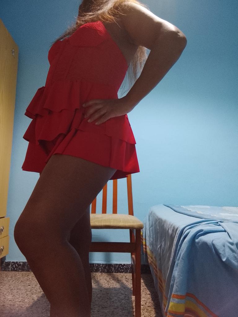 Chica busca chico en Huelva: Chica busca chico
