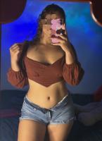 600796900: Chica busca chico en La Coruña