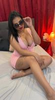 692439075: Chica busca chico en Barcelona