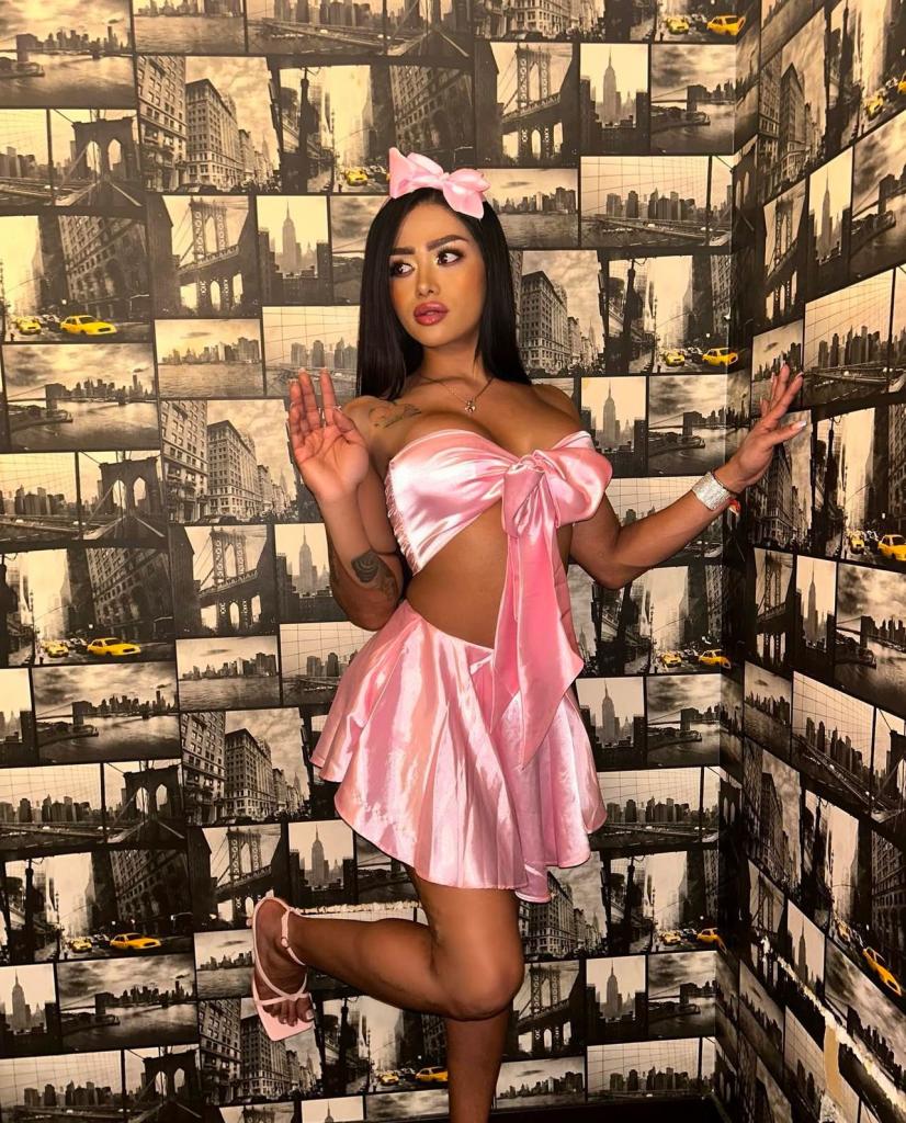 673384681: Transexual en Tarragona