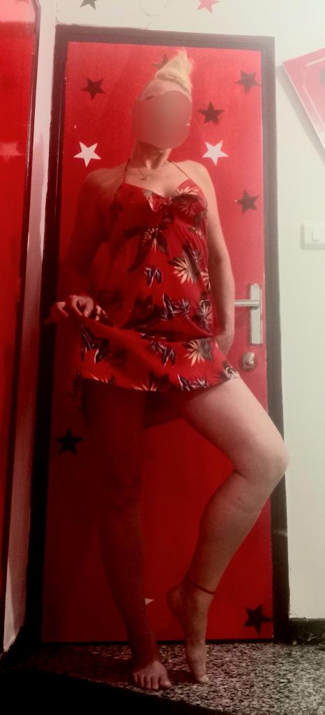 666607105: Chica busca chico en Alicante