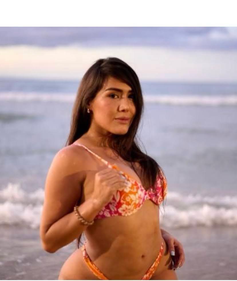 614905241: Chica busca chico en Sevilla