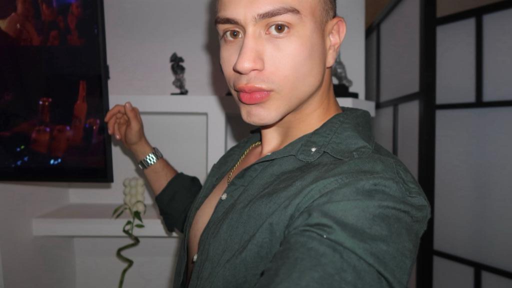 Chico busca chica en Mallorca: 